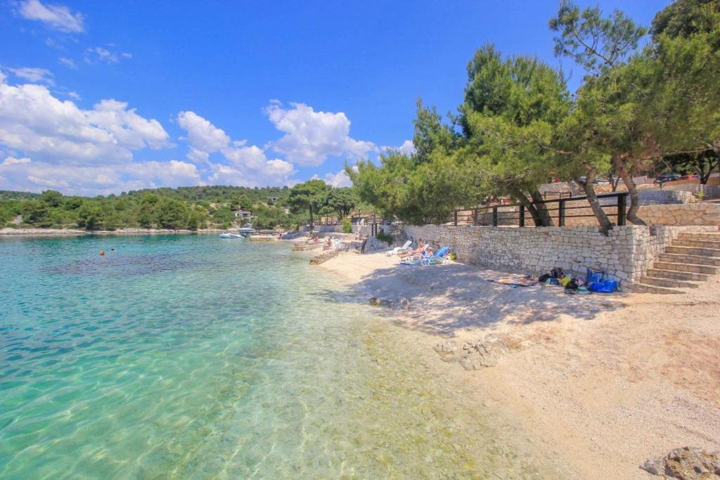 Apartment Planikovica Trogir Exterior photo