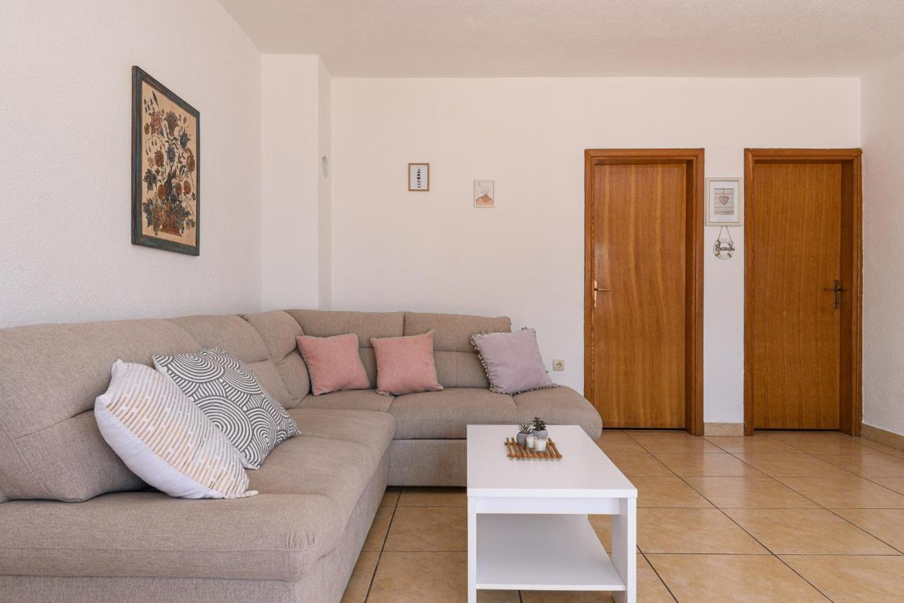Apartment Planikovica Trogir Exterior photo
