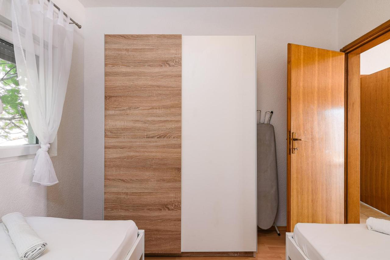 Apartment Planikovica Trogir Exterior photo