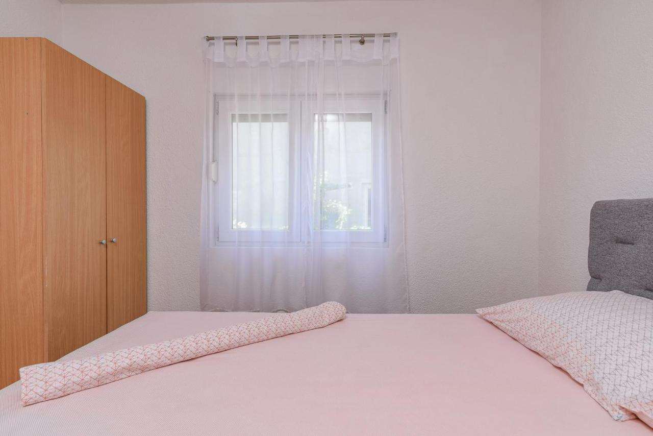 Apartment Planikovica Trogir Exterior photo